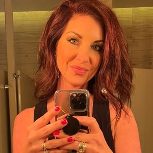 Meet your Posher, Reagan